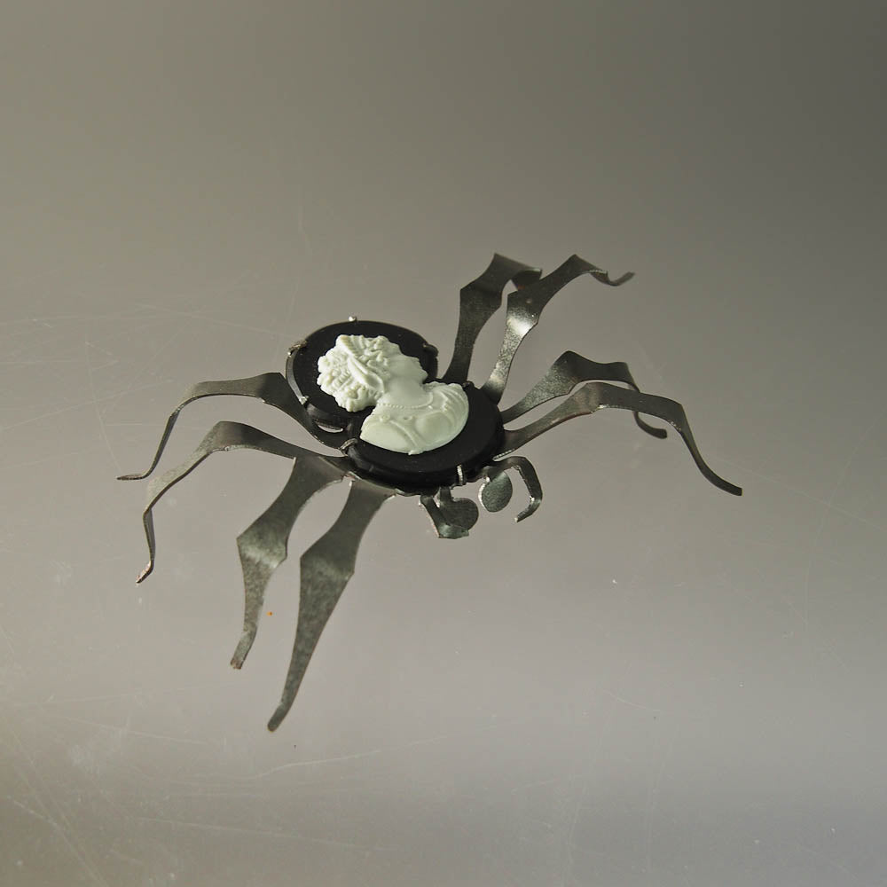 Cameo Tarantula